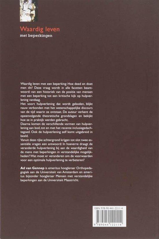 Waardig leven met beperkingen. Over veranderingen in de hulpverlening aan mensen met beperkingen in hun verstandelijke mogelijkheden - Afbeelding 2